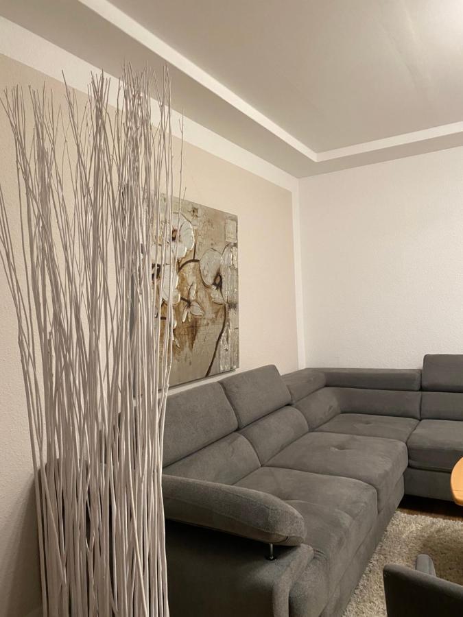 Unter Dem Dach Mit Parkplatz Apartment Bremen Exterior photo